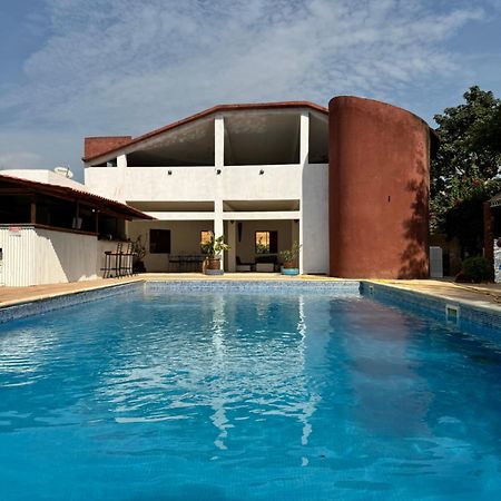 Kayzen House Hotel Ngaparou Bagian luar foto